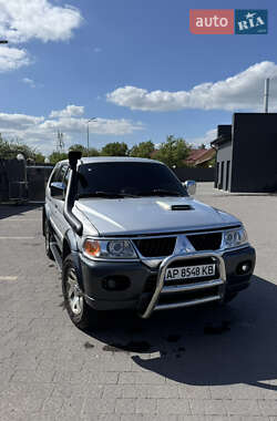 Внедорожник / Кроссовер Mitsubishi Pajero 2006 в 