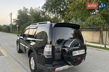 Внедорожник / Кроссовер Mitsubishi Pajero 2007 в 