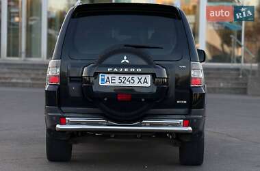 Внедорожник / Кроссовер Mitsubishi Pajero 2008 в 