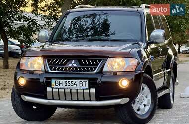 Внедорожник / Кроссовер Mitsubishi Pajero 2005 в Одессе