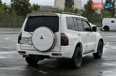 Внедорожник / Кроссовер Mitsubishi Pajero 2003 в 