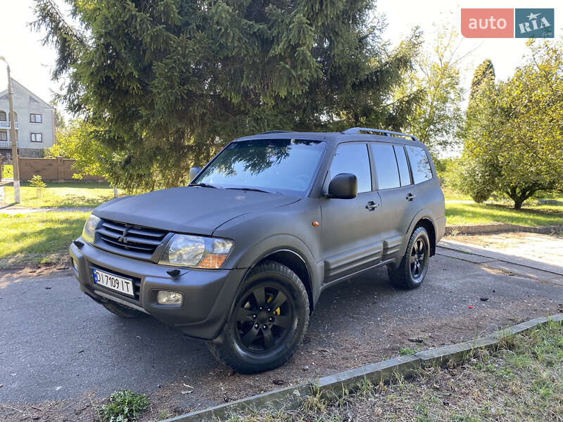 Внедорожник / Кроссовер Mitsubishi Pajero 2002 в 