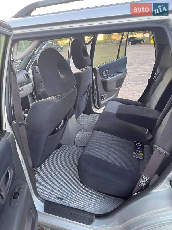 Внедорожник / Кроссовер Mitsubishi Pajero 2002 в Ужгороде