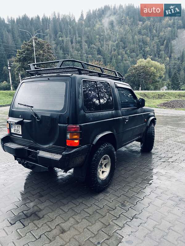 Внедорожник / Кроссовер Mitsubishi Pajero 1993 в Путиле