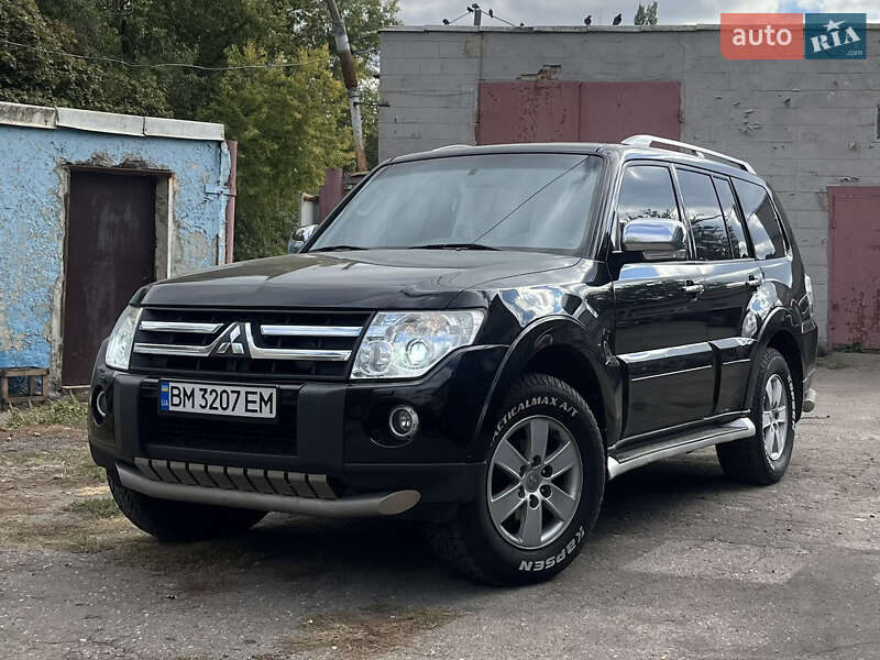 Mitsubishi Pajero 2007
