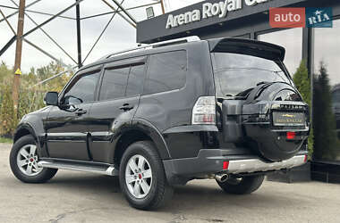 Внедорожник / Кроссовер Mitsubishi Pajero 2008 в 