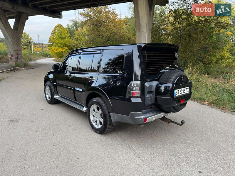 Внедорожник / Кроссовер Mitsubishi Pajero 2008 в Запорожье фото 3 Внедорожник / Кроссовер Mitsubishi Pajero 2008 в Запорожье
