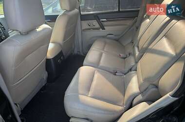 Внедорожник / Кроссовер Mitsubishi Pajero 2007 в 