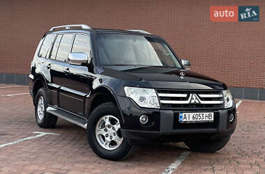 Внедорожник / Кроссовер Mitsubishi Pajero 2007 в 