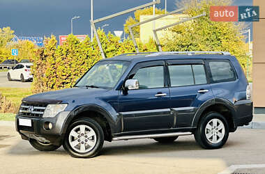 Внедорожник / Кроссовер Mitsubishi Pajero 2008 в Днепре