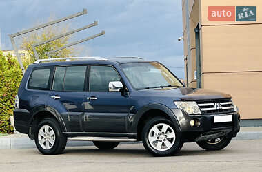 Внедорожник / Кроссовер Mitsubishi Pajero 2008 в 