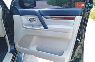 Позашляховик / Кросовер Mitsubishi Pajero 2007 в  фото 21 Позашляховик / Кросовер Mitsubishi Pajero 2007 в