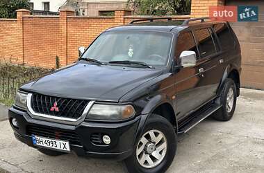 Внедорожник / Кроссовер Mitsubishi Pajero 2001 в Одессе