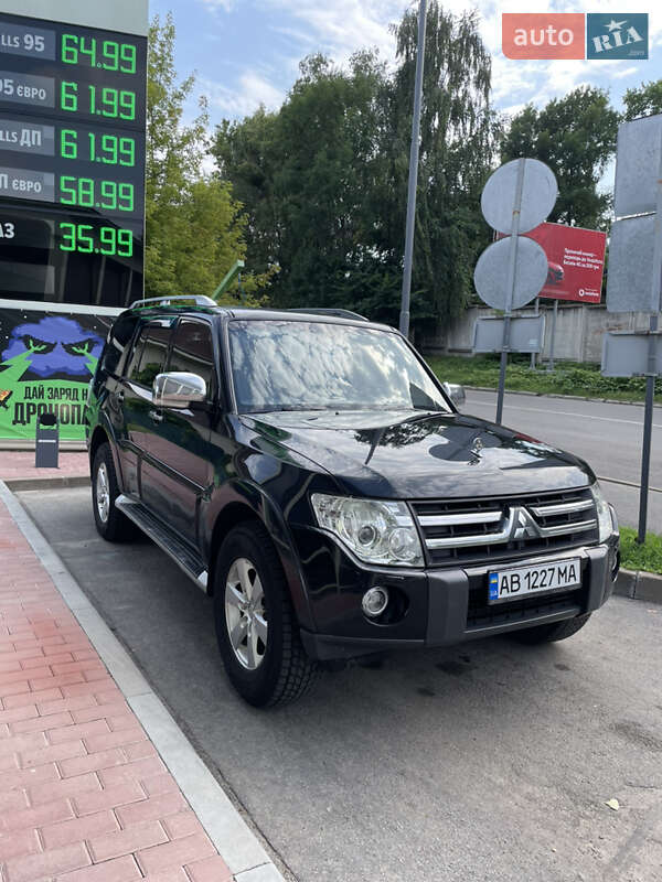 Внедорожник / Кроссовер Mitsubishi Pajero 2007 в Жмеринке фото 3 Внедорожник / Кроссовер Mitsubishi Pajero 2007 в Жмеринке