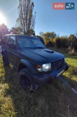 Внедорожник / Кроссовер Mitsubishi Pajero 1999 в  фото 4 Внедорожник / Кроссовер Mitsubishi Pajero 1999 в