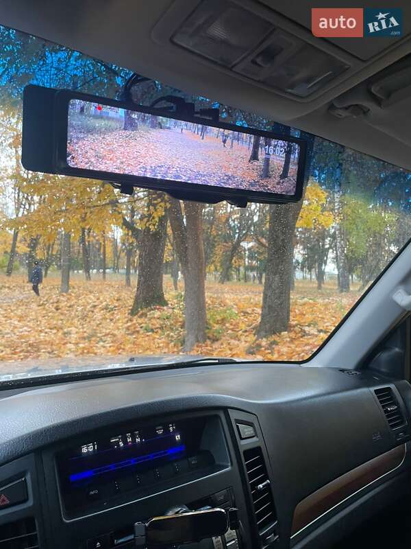 Внедорожник / Кроссовер Mitsubishi Pajero 2010 в Шостке