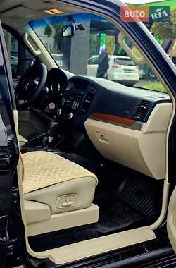 Внедорожник / Кроссовер Mitsubishi Pajero 2009 в 