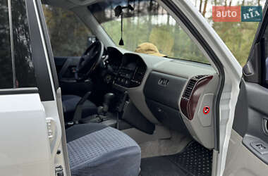 Позашляховик / Кросовер Mitsubishi Pajero 2002 в  фото 17 Позашляховик / Кросовер Mitsubishi Pajero 2002 в