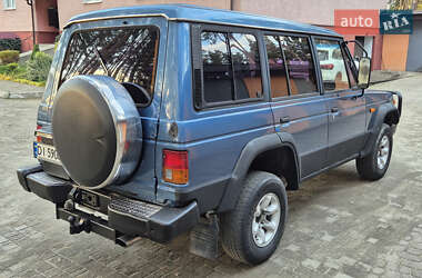 Внедорожник / Кроссовер Mitsubishi Pajero 1990 в  фото 5 Внедорожник / Кроссовер Mitsubishi Pajero 1990 в
