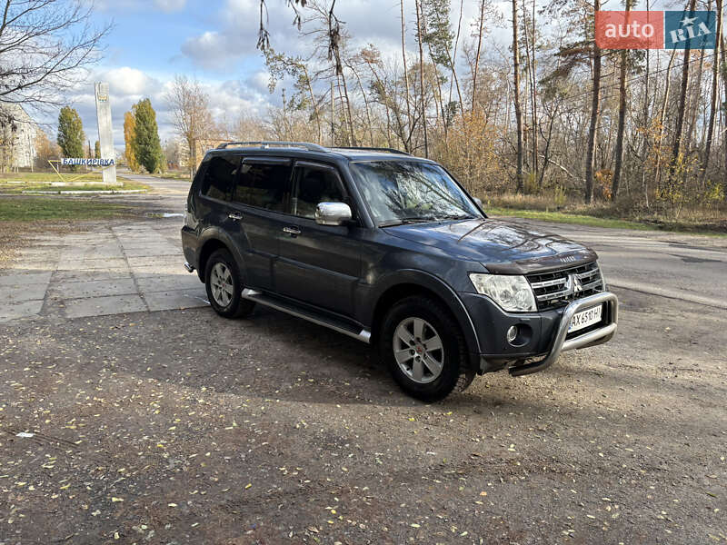 Внедорожник / Кроссовер Mitsubishi Pajero 2008 в Чугуеве фото 3 Внедорожник / Кроссовер Mitsubishi Pajero 2008 в Чугуеве