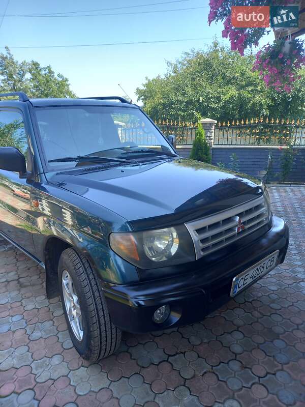 Позашляховик / Кросовер Mitsubishi Pajero 2002 в Новоселиці фото 4 Позашляховик / Кросовер Mitsubishi Pajero 2002 в Новоселиці
