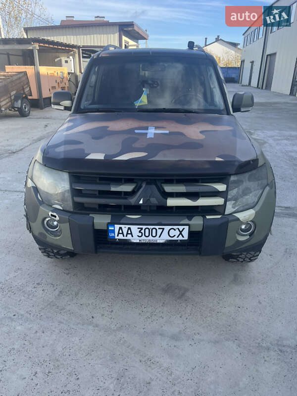 Внедорожник / Кроссовер Mitsubishi Pajero 2008 в Киеве фото Внедорожник / Кроссовер Mitsubishi Pajero 2008 в Киеве