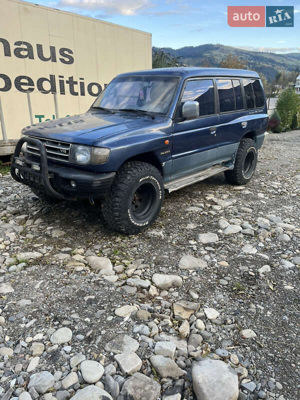 Внедорожник / Кроссовер Mitsubishi Pajero 1998 в Верховине фото 5 Внедорожник / Кроссовер Mitsubishi Pajero 1998 в Верховине