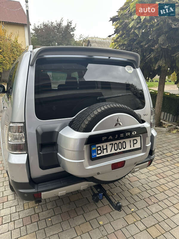 Внедорожник / Кроссовер Mitsubishi Pajero 2008 в Одессе фото 4 Внедорожник / Кроссовер Mitsubishi Pajero 2008 в Одессе