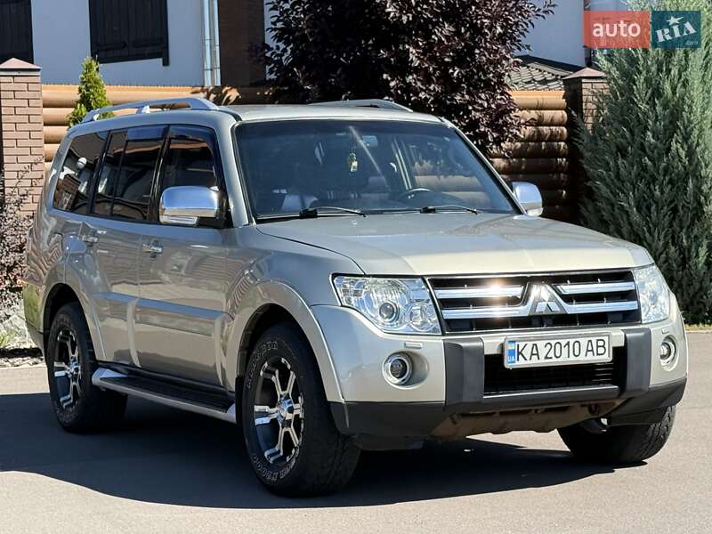 Внедорожник / Кроссовер Mitsubishi Pajero 2008 в Борисполе фото 18 Внедорожник / Кроссовер Mitsubishi Pajero 2008 в Борисполе