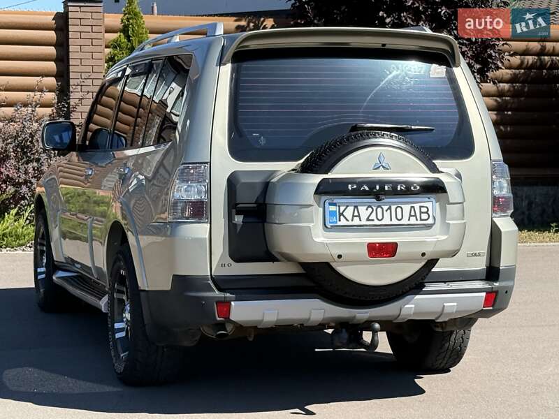 Внедорожник / Кроссовер Mitsubishi Pajero 2008 в Борисполе фото 32 Внедорожник / Кроссовер Mitsubishi Pajero 2008 в Борисполе