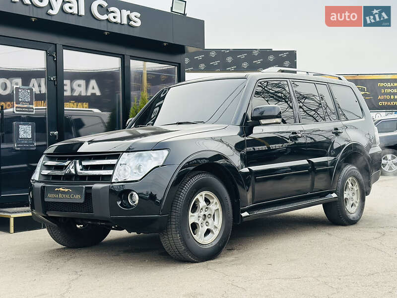 Внедорожник / Кроссовер Mitsubishi Pajero 2007 в Харькове
