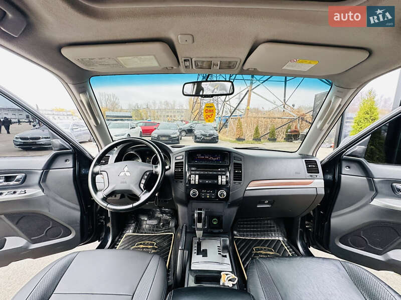 Внедорожник / Кроссовер Mitsubishi Pajero 2007 в Харькове