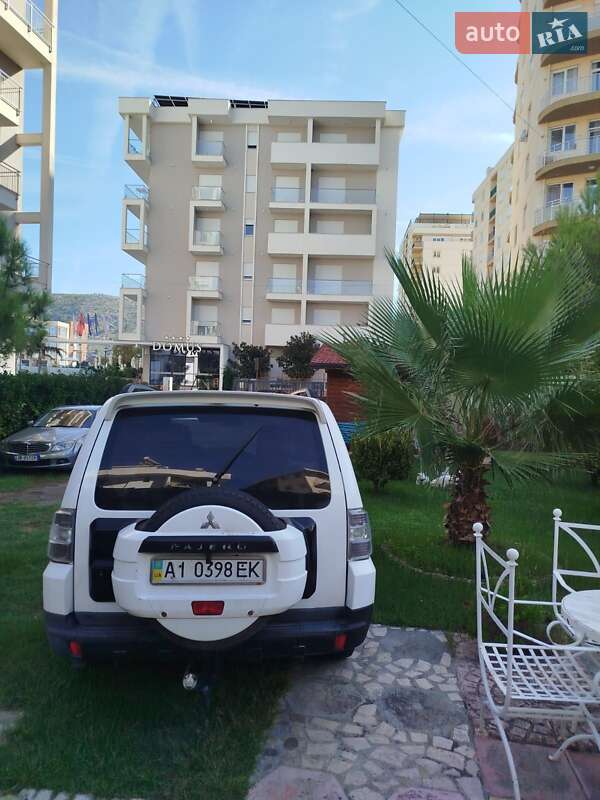 Внедорожник / Кроссовер Mitsubishi Pajero 2007 в Кременчуге