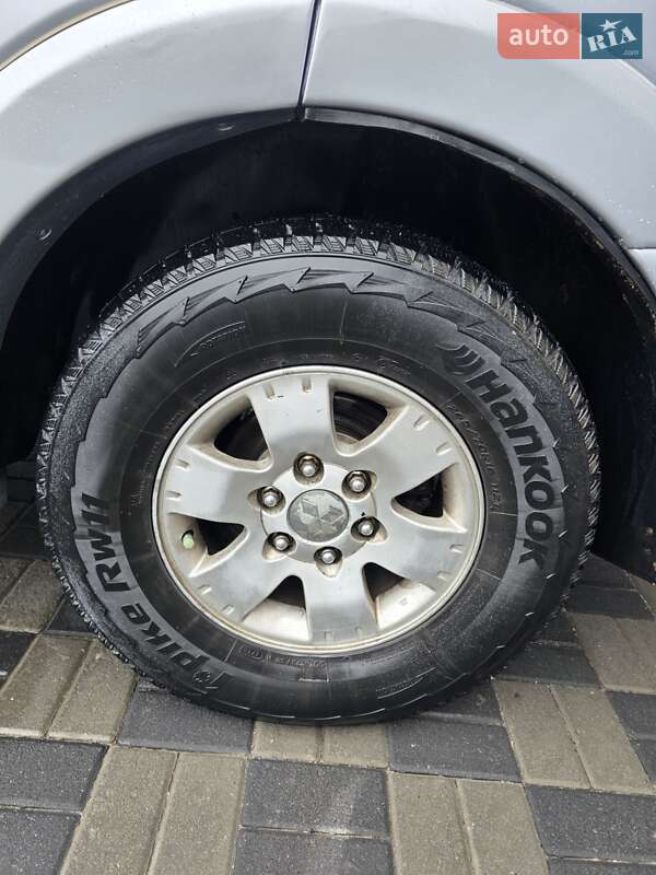 Позашляховик / Кросовер Mitsubishi Pajero 2007 в Хмельницькому фото 8 Позашляховик / Кросовер Mitsubishi Pajero 2007 в Хмельницькому