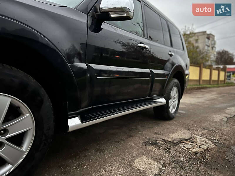 Внедорожник / Кроссовер Mitsubishi Pajero 2007 в Чернигове фото 5 Внедорожник / Кроссовер Mitsubishi Pajero 2007 в Чернигове
