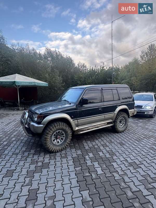 Mitsubishi Pajero 1997