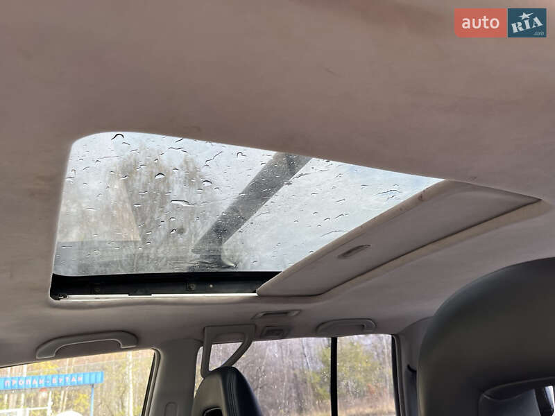 Позашляховик / Кросовер Mitsubishi Pajero 2006 в Рівному