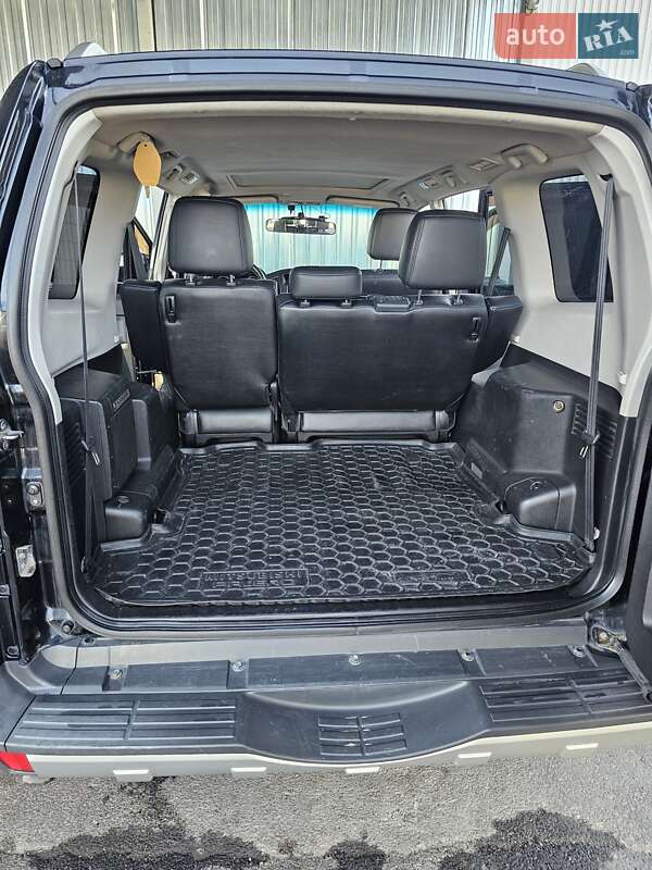 Внедорожник / Кроссовер Mitsubishi Pajero 2007 в Измаиле