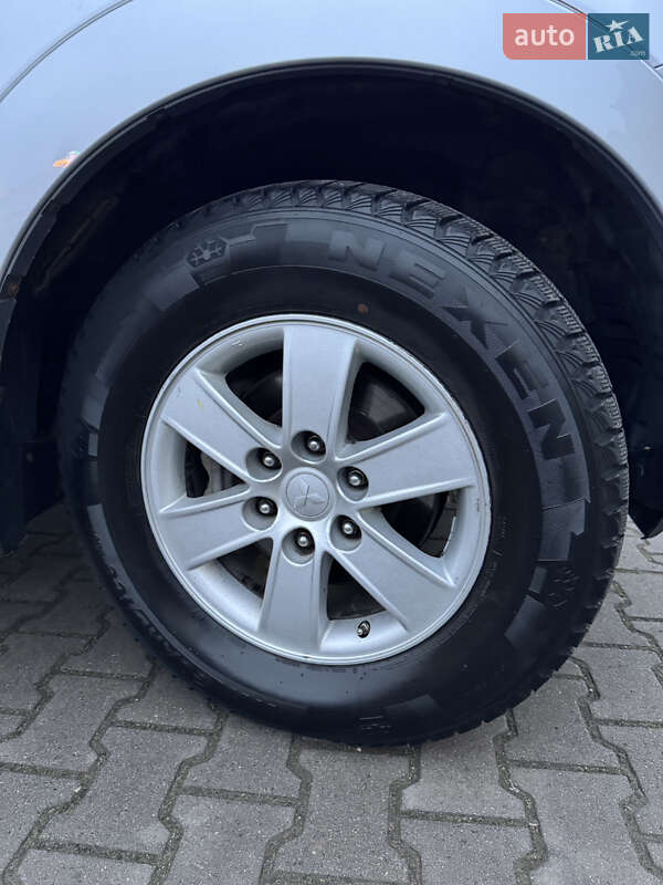 Внедорожник / Кроссовер Mitsubishi Pajero 2007 в Мостиске