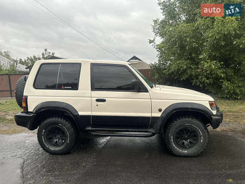 Внедорожник / Кроссовер Mitsubishi Pajero 1993 в Тальном