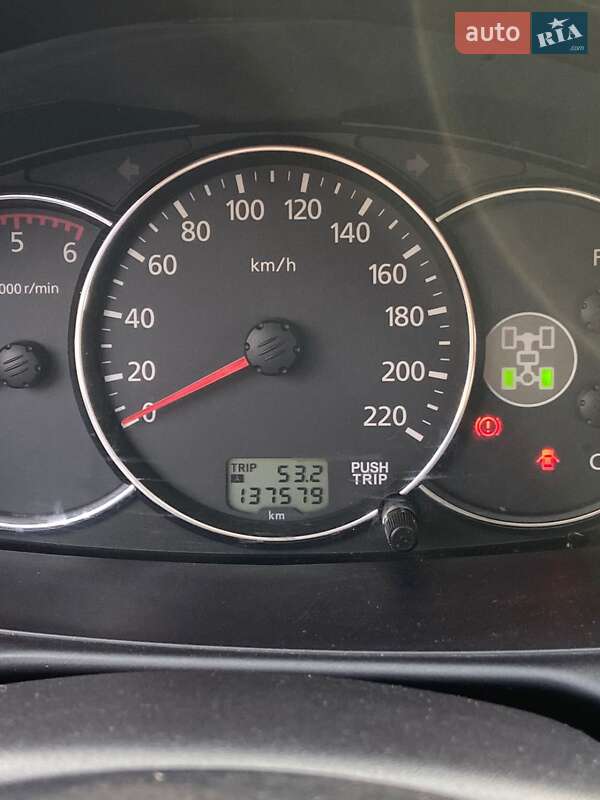 Позашляховик / Кросовер Mitsubishi Pajero 2013 в Чернівцях фото 7 Позашляховик / Кросовер Mitsubishi Pajero 2013 в Чернівцях