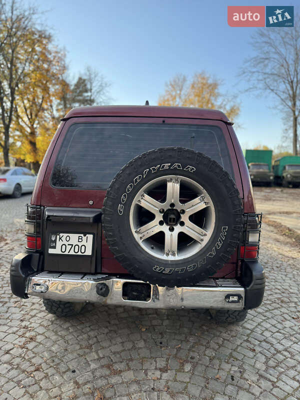 Позашляховик / Кросовер Mitsubishi Pajero 1994 в Бедевлі фото 7 Позашляховик / Кросовер Mitsubishi Pajero 1994 в Бедевлі