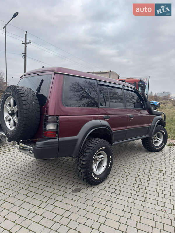 Позашляховик / Кросовер Mitsubishi Pajero 1994 в Бедевлі фото 16 Позашляховик / Кросовер Mitsubishi Pajero 1994 в Бедевлі