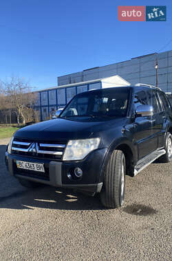 Позашляховик / Кросовер Mitsubishi Pajero 2007 в Стрию