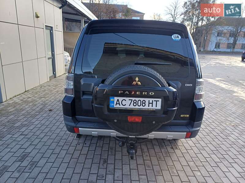 Позашляховик / Кросовер Mitsubishi Pajero 2008 в Горохові
