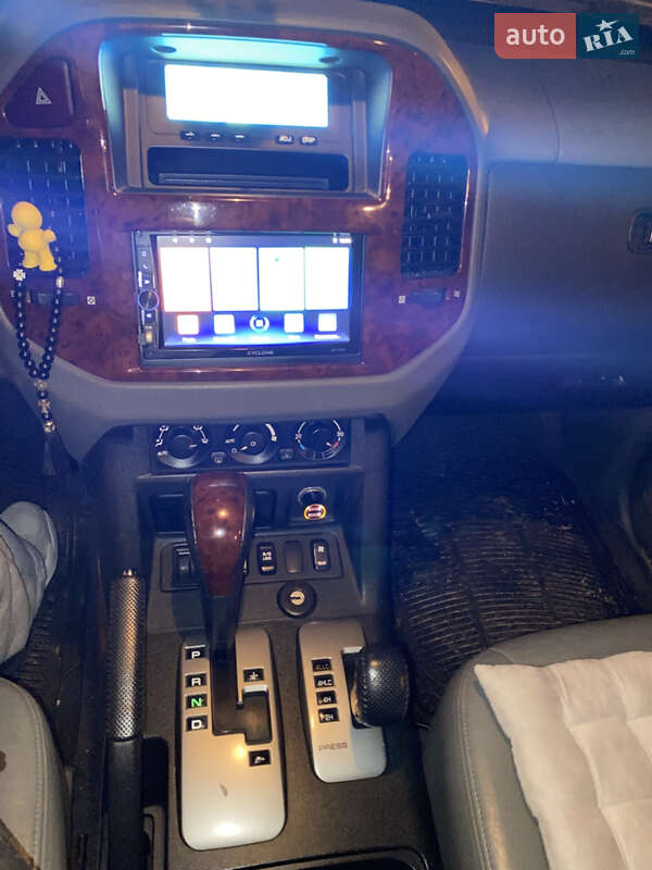 Внедорожник / Кроссовер Mitsubishi Pajero 2003 в Одессе фото 8 Внедорожник / Кроссовер Mitsubishi Pajero 2003 в Одессе