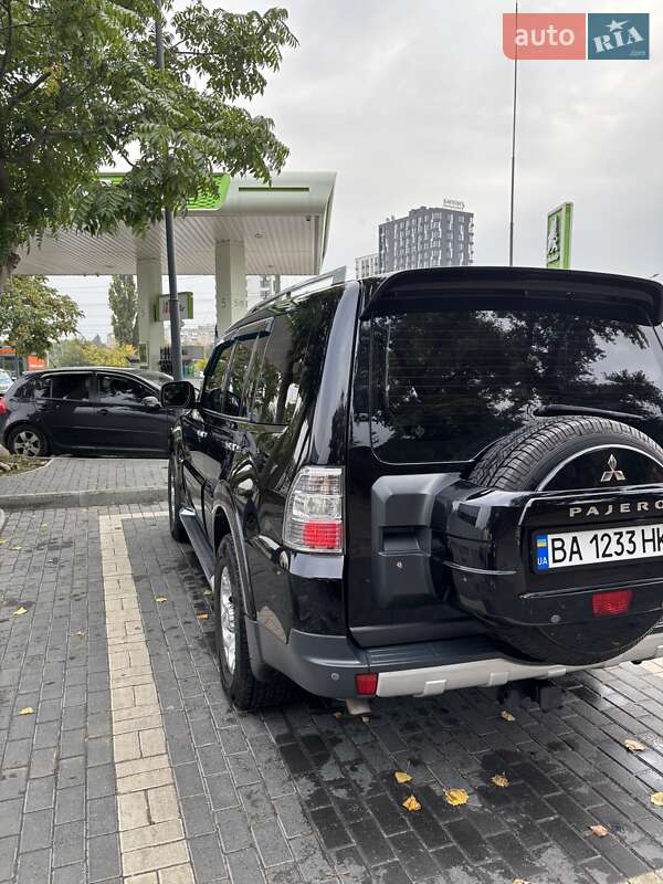 Позашляховик / Кросовер Mitsubishi Pajero 2007 в Кропивницькому
