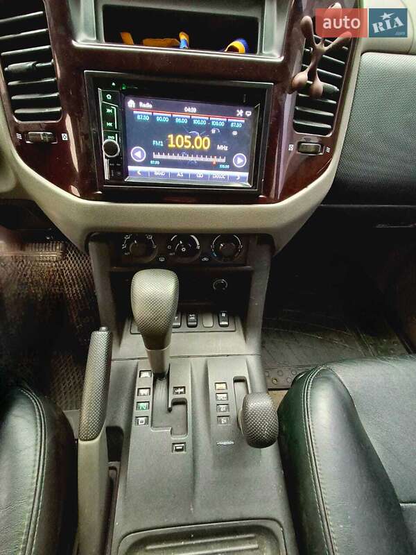 Позашляховик / Кросовер Mitsubishi Pajero 2001 в Києві фото 7 Позашляховик / Кросовер Mitsubishi Pajero 2001 в Києві