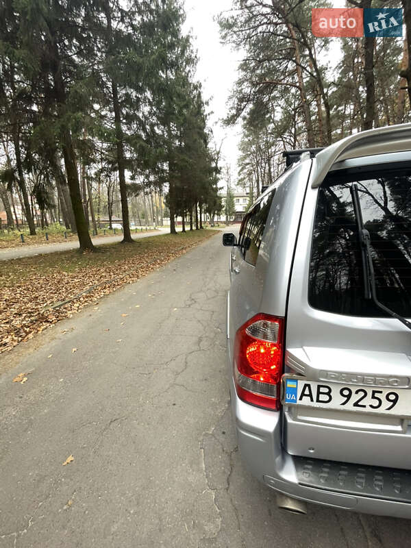 Позашляховик / Кросовер Mitsubishi Pajero 2005 в Вінниці фото 11 Позашляховик / Кросовер Mitsubishi Pajero 2005 в Вінниці