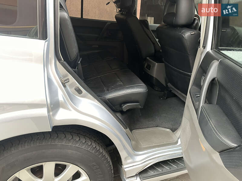 Позашляховик / Кросовер Mitsubishi Pajero 2005 в Вінниці фото 16 Позашляховик / Кросовер Mitsubishi Pajero 2005 в Вінниці